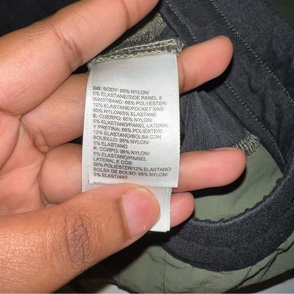 The North Face Womens Green and Gray Skinny Leg Track Pants - Picture 8 of 10